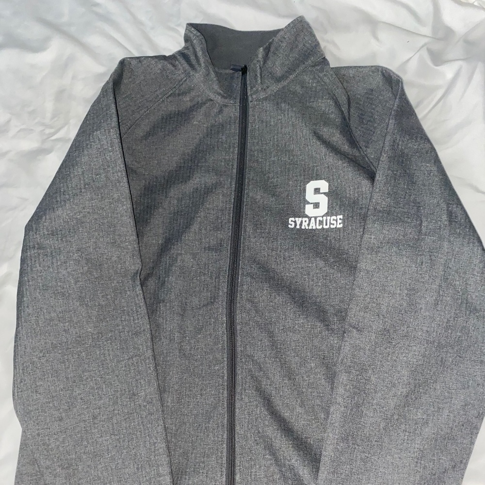 Syracuse Windbreaker in Gray